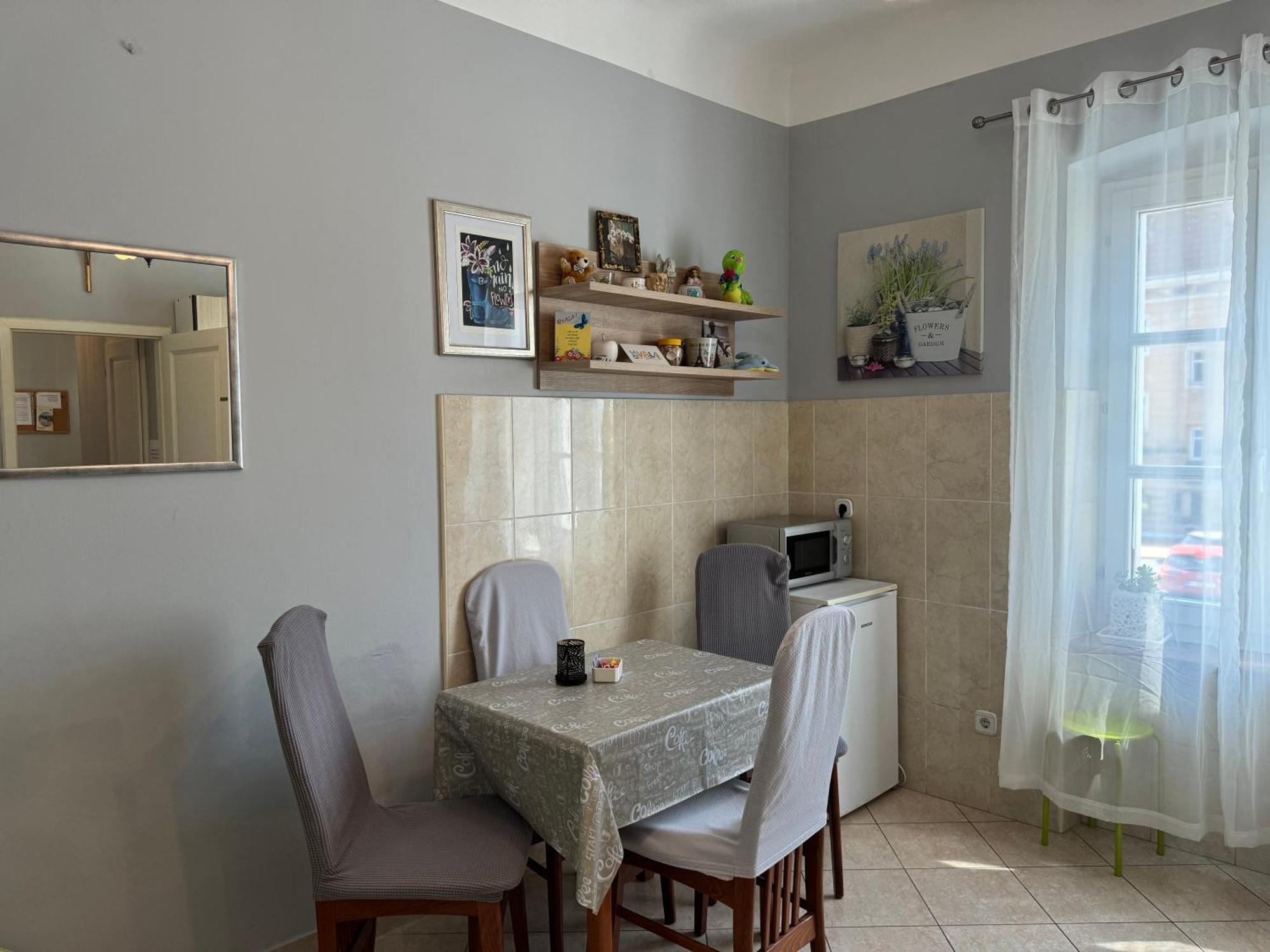 Central Apartment Agatha Опатія Екстер'єр фото
