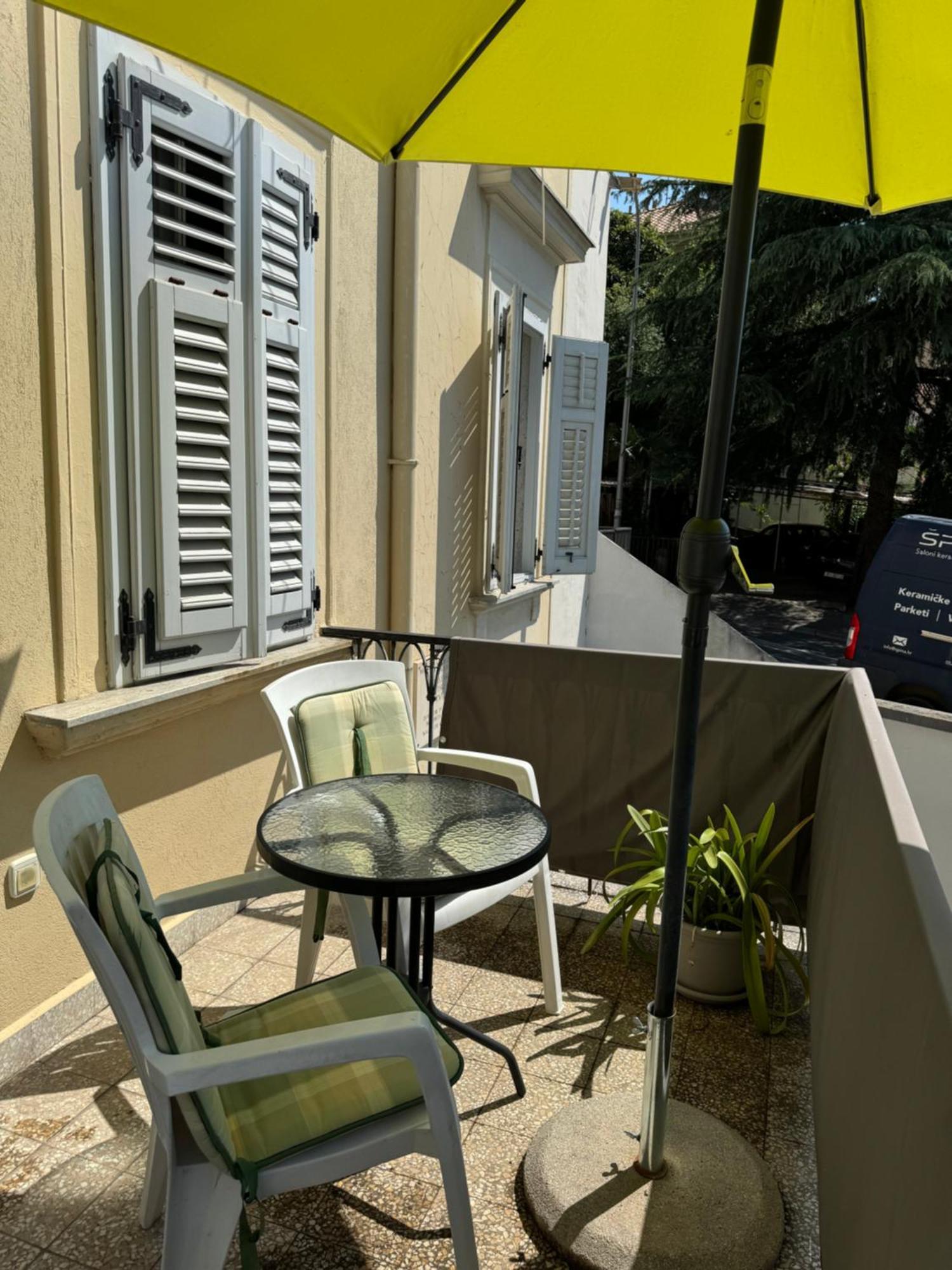 Central Apartment Agatha Опатія Екстер'єр фото